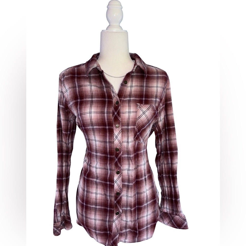 Sonoma Burgundy and White Plaid Button-Down Long Sleeve Shirt Size L